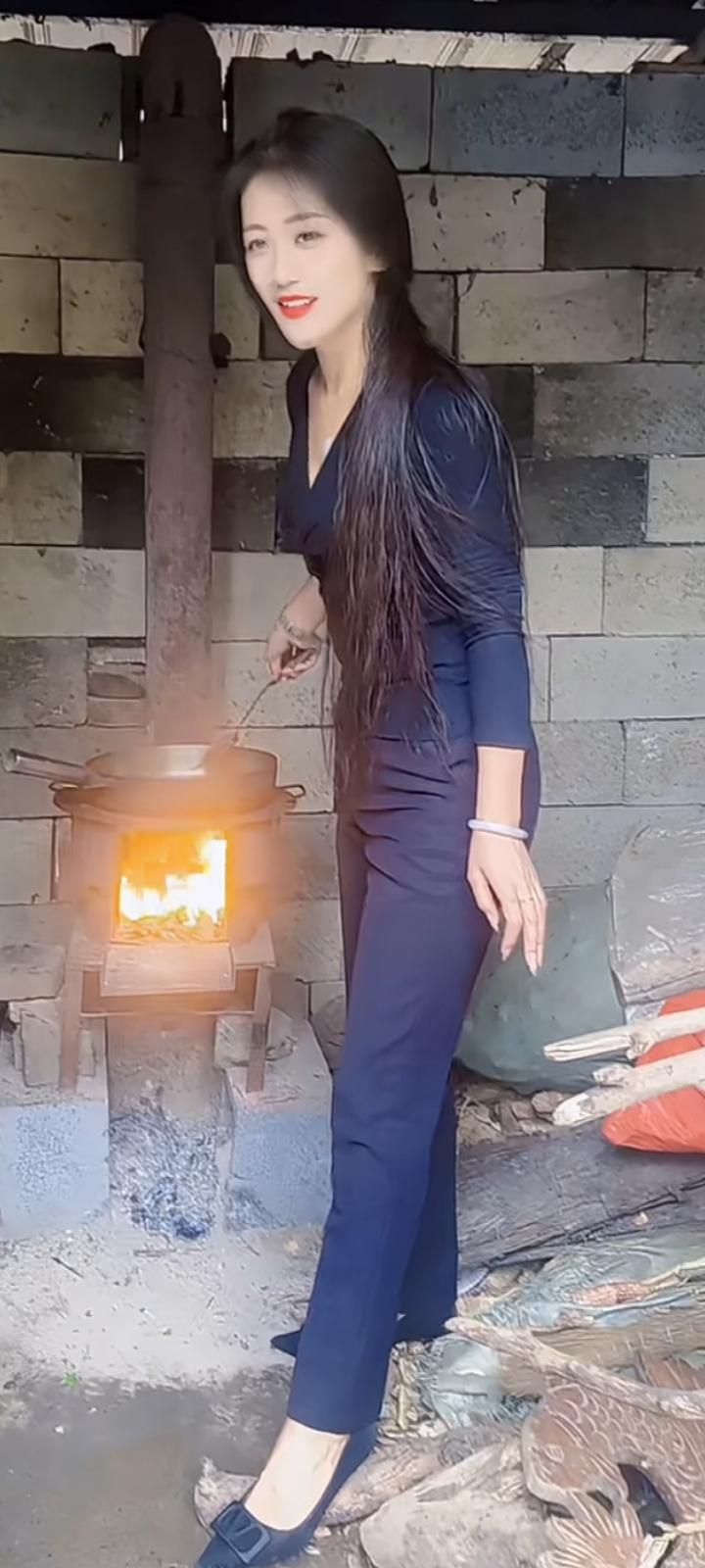 是明知你不完美，却依然想坚定地走向你。