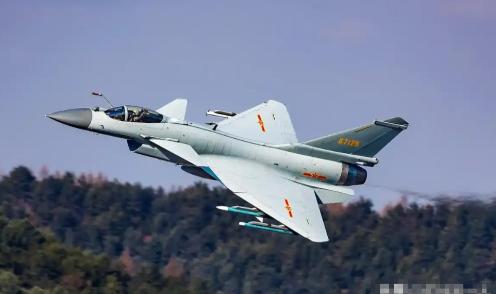 北京现在面对的不是一份军火合同，是一道选择题，卖，南亚格局从此改写，印巴之间的战