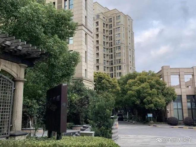 广州深圳老破小一夜爆火！国家新规定调，这两类房子成“黄金资产”，住着省钱、躺着收