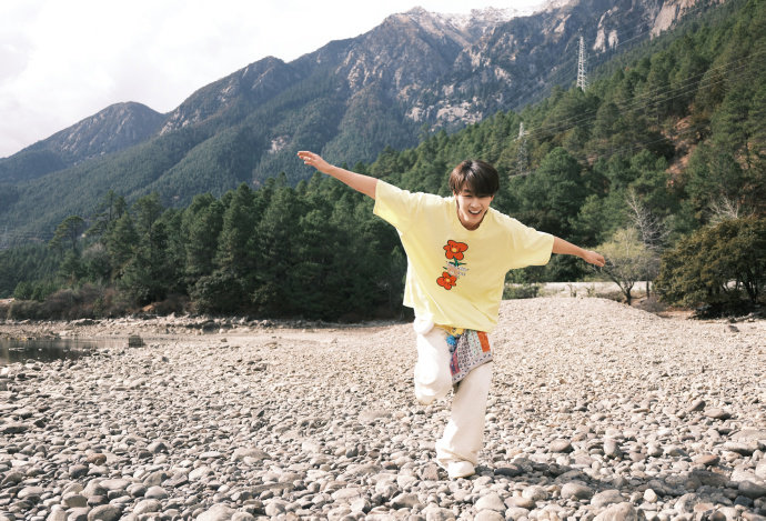 卓沅💜卓沅的沅气日常小沅向我跑来，永远明媚自由。就这样一直肆意奔跑下去吧！