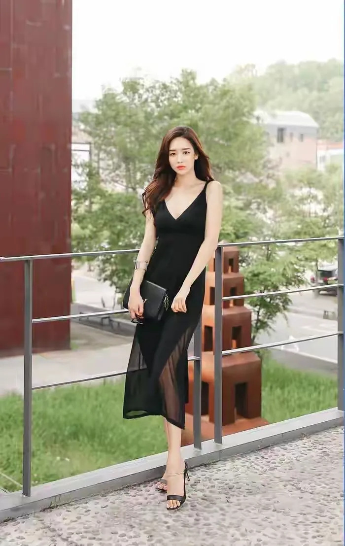 暗黑优雅绽放，摩登女郎气场slay全场！