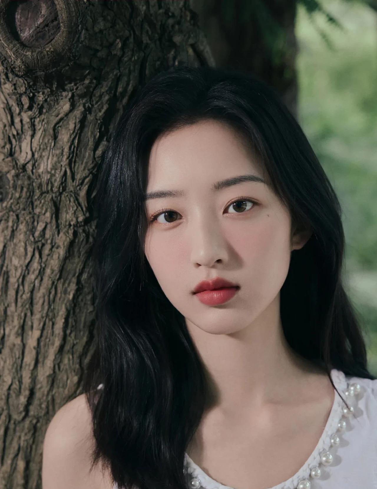 #邓恩熙玻璃感初恋妆#