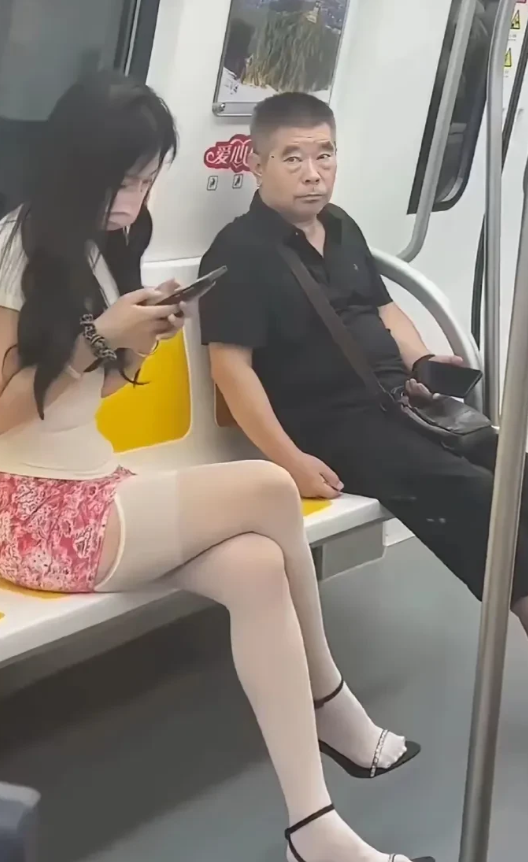 这不是在故意考验大叔吗？