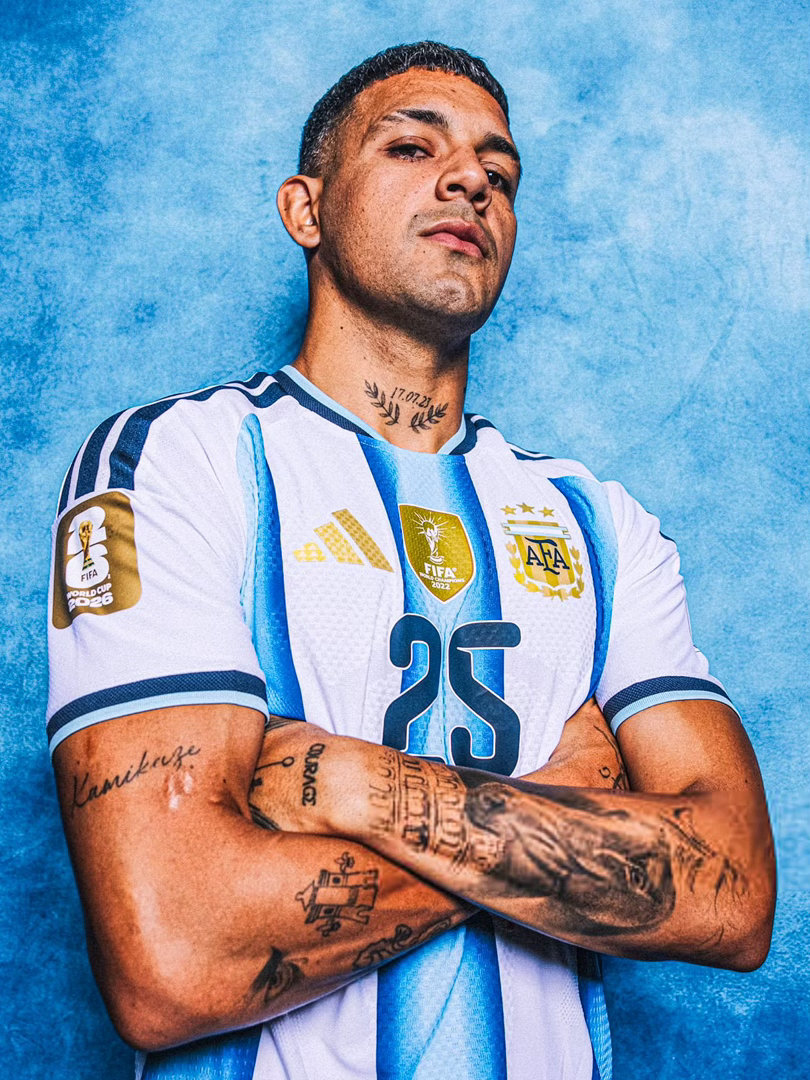 ⁉️🇦🇷你如何评价出任左后卫的法昆多·梅迪纳在对阵阿尔及利亚的世界杯首秀？▶