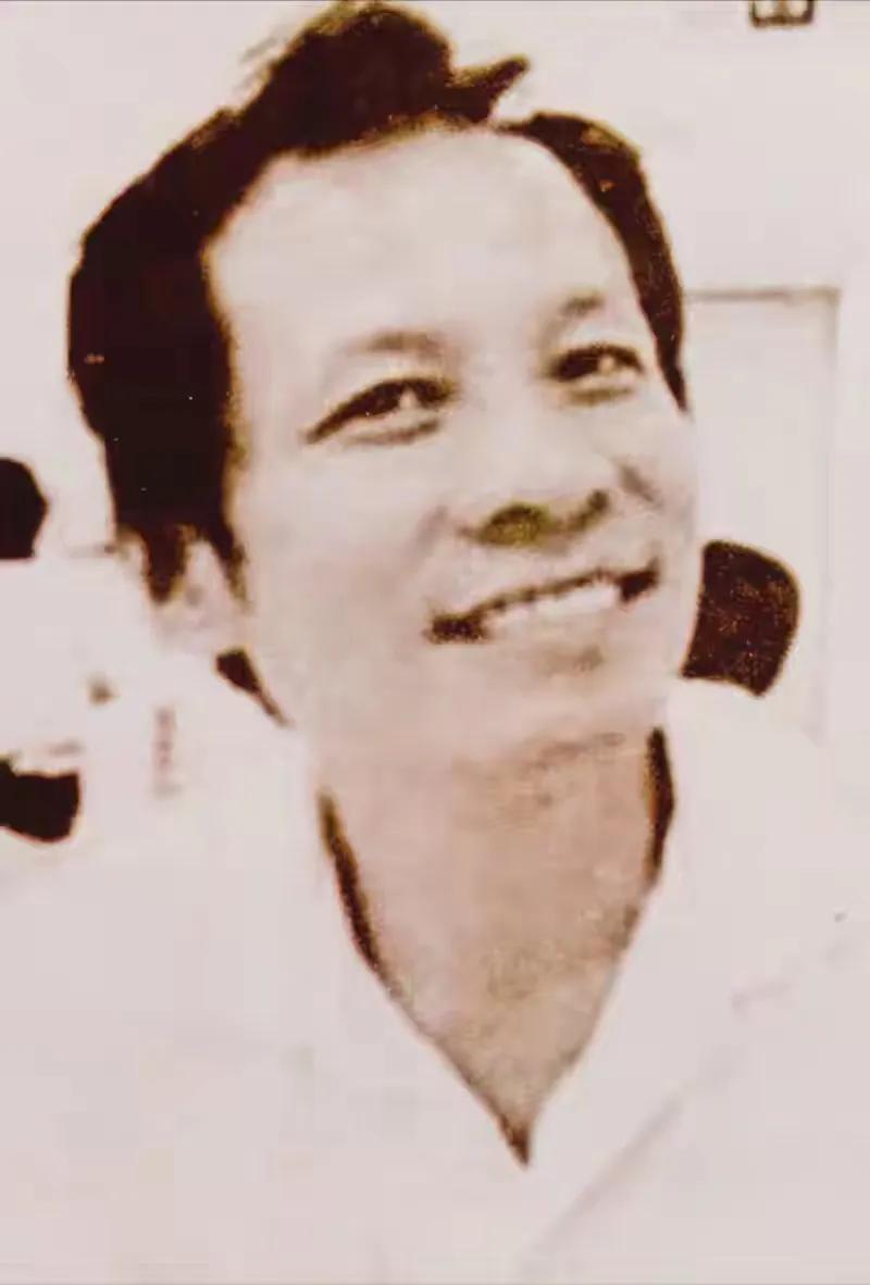 1980年，广州军区保卫部抓了总医院护士长，护士长蛮横地说：“你们怎么敢抓我？”