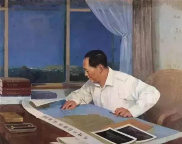 毛主席——教员，教员——毛主席，这看似不相干的两个称呼却非常相干，这看似不尊重的