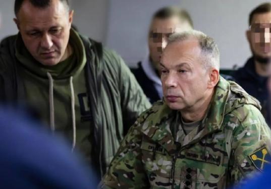 令人震惊，西方专家爆料称，乌军司令西尔斯基可能已经抗命，因为泽连斯基下令乌军向顿