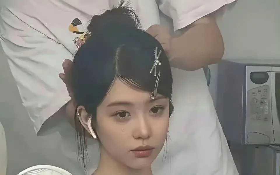 搬砖的都月薪过万了