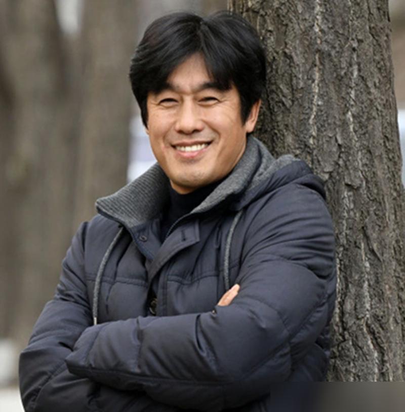 徐正源拍着桌子报8000万年薪！直接把国企俱乐部谈判代表怼懵了现在去中超打