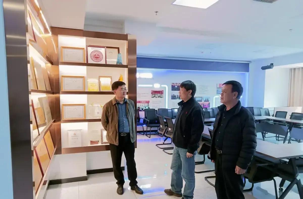 4月1日烟台开发区，制造业巨头渴求智能化升级，却苦于技术瓶颈，北京顶级联盟强势介