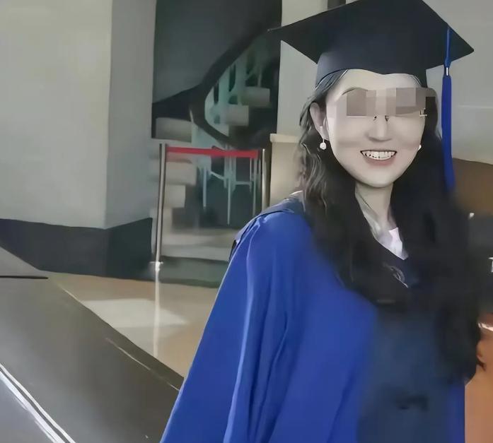 杨某媛以一己之力让自己火遍全网，过度维权的她又得到了什么？不客气