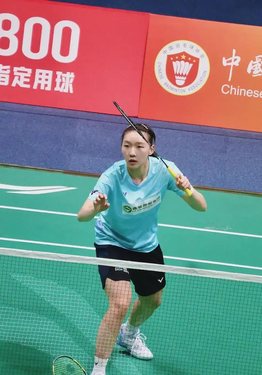 混双这词儿，今天得改口。22岁的蒋振邦、魏雅欣，把世界第一打懵。蒋振