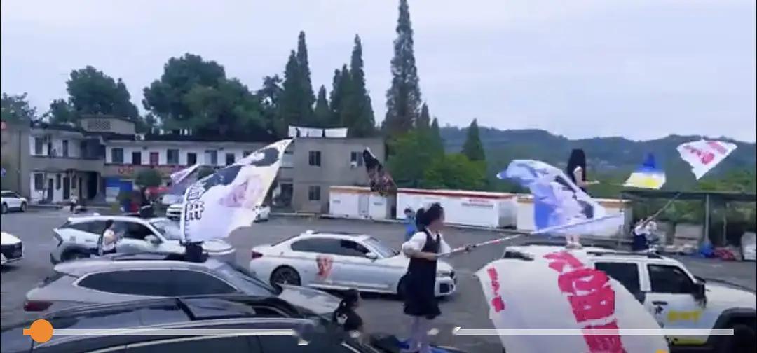6.0cp粉太疯狂了吧，梓渝都把她们发卖了怎么还嗑的这么起劲？​​​