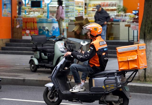 淘宝闪购取消超时扣款，60城骑士收入更稳定淘宝闪购发布重要变动！从12月