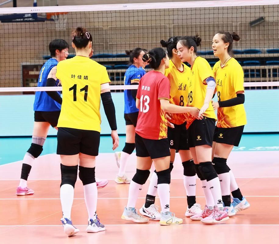 12月23号，排超联赛第四轮继续进行，北京女排对阵福建女排的比赛结束争夺，双方通