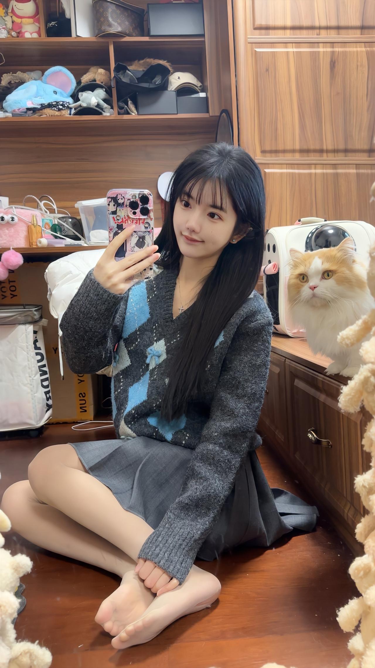 飞鸟和鱼Aioz忘不掉你的名字