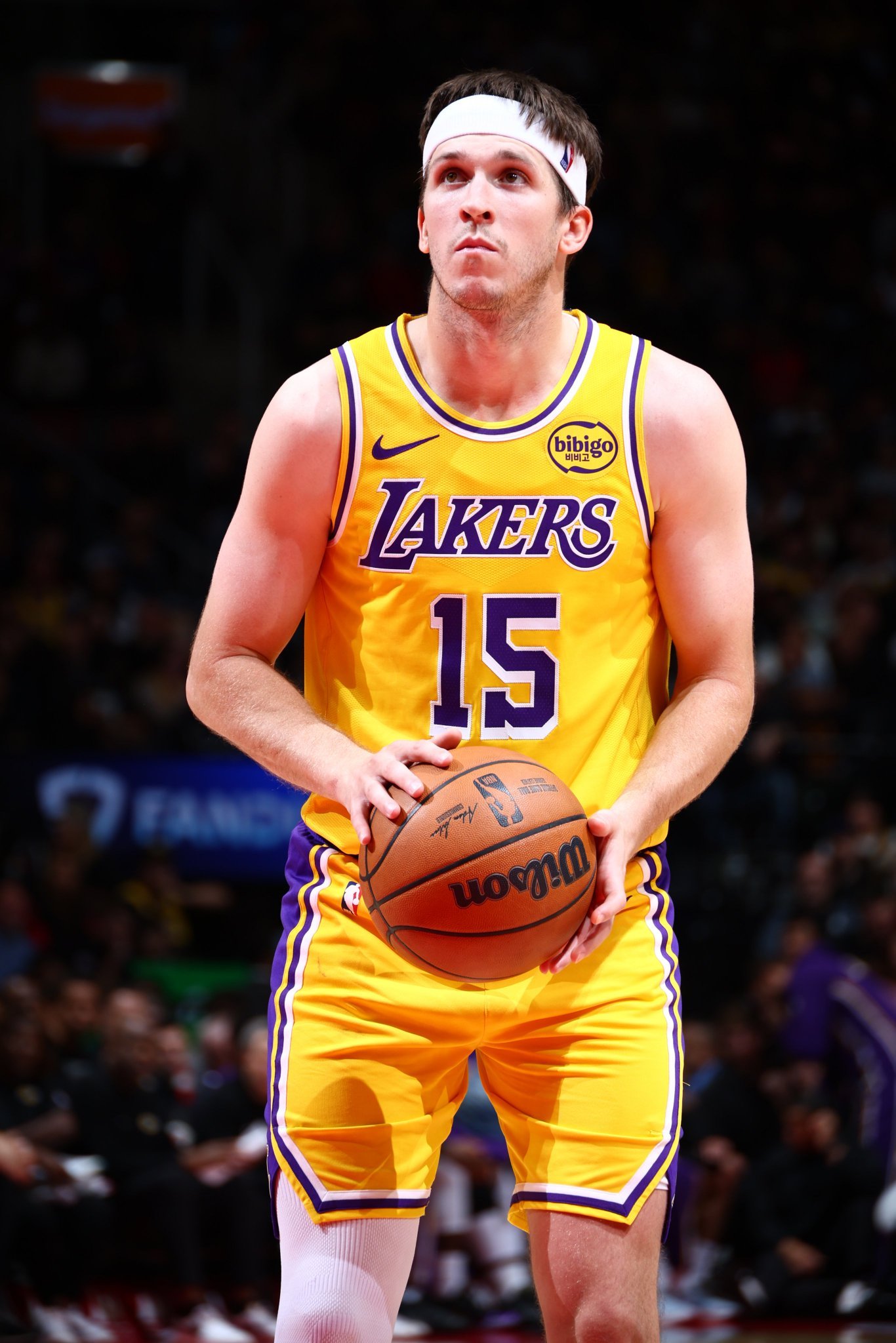 自从复出以来的里夫斯，这是咋了？？？——对凯尔特人，10中4，15分——对魔术，