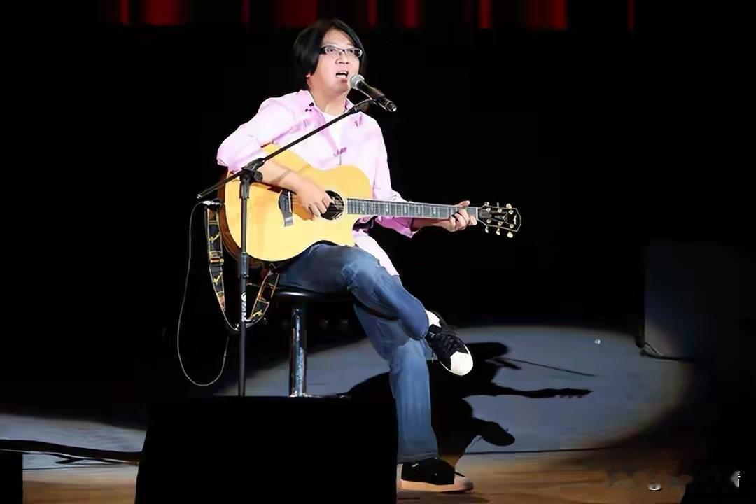 57岁“小胖老师”走了！那英王菲都欠他一句谢谢，最后8年却过得让人心酸…乐坛