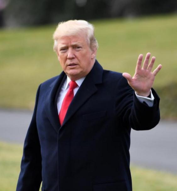 一场专访，一句话掀起巨浪。2026年新年刚过，特朗普冷不丁在《纽约时报》扔下了一