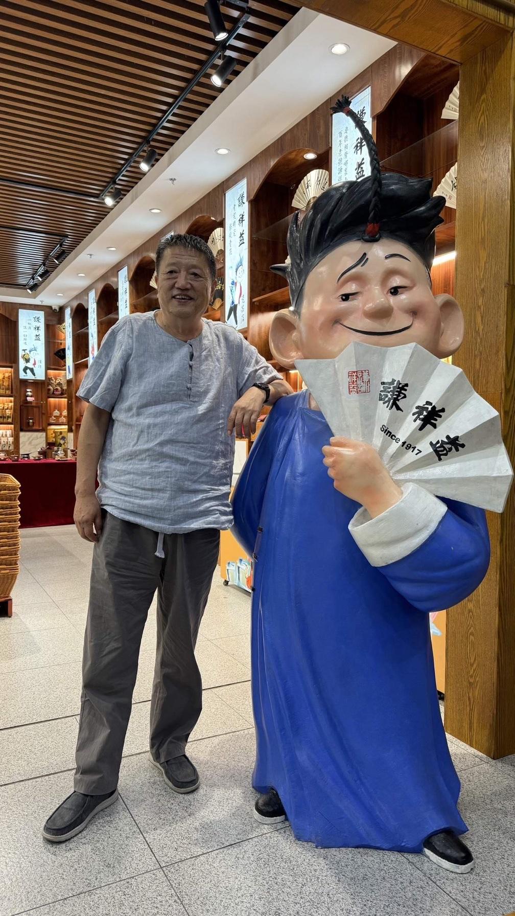 老戏骨秦焰去世，最难过的人莫过于家人演员秦焰去世，享年72岁，他与妻子相濡以