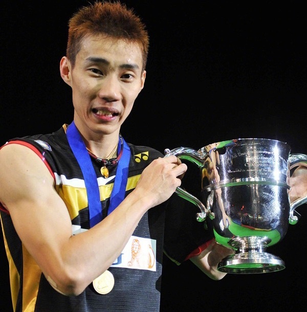 世界羽联投票敲定重磅改革，羽毛球正式告别21分制，2027年起全面实行15分制。