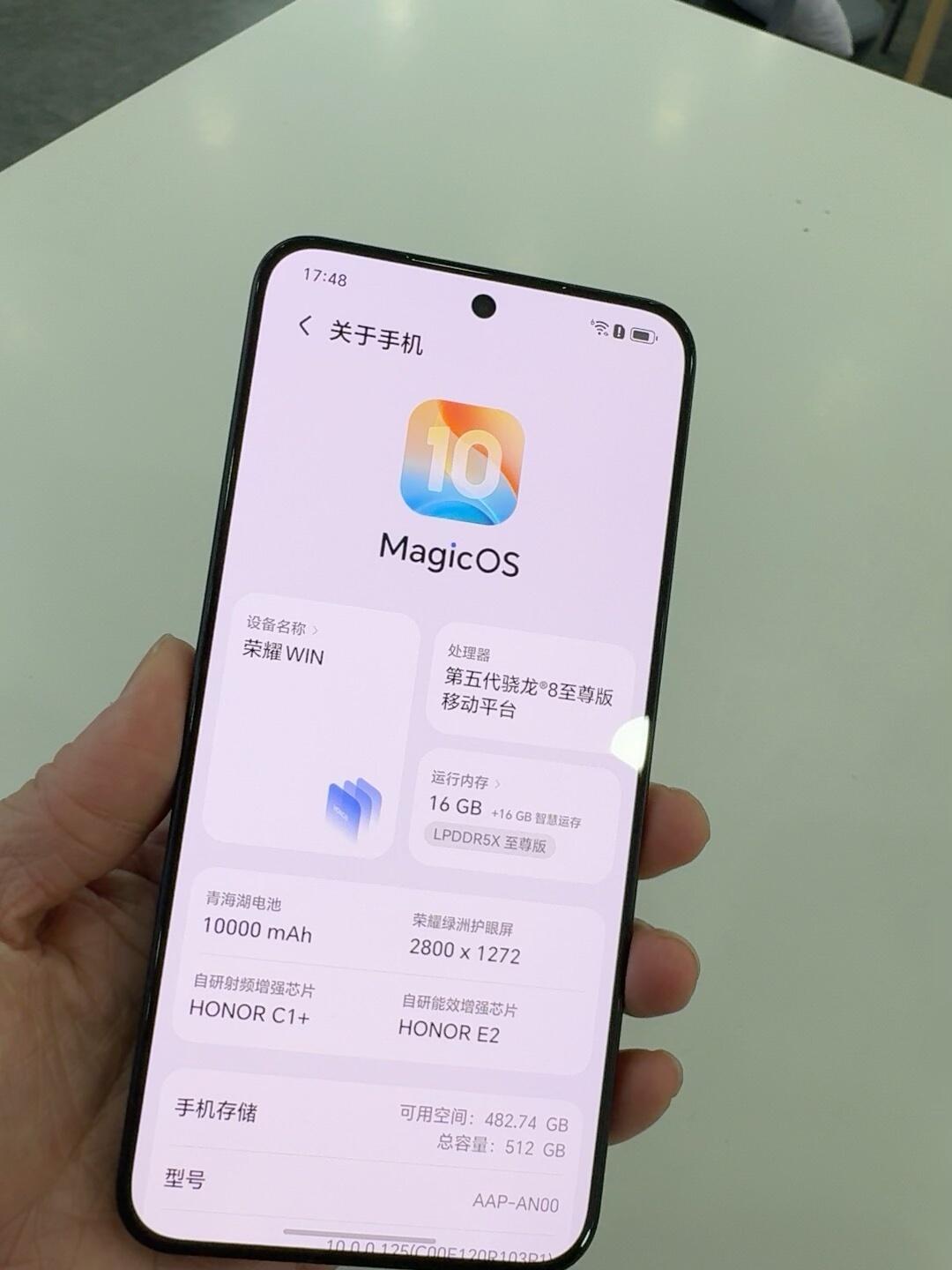 最近荣耀WIN系列讨论的热度好像很高，特别是续航方面大家都很关心，10000mA