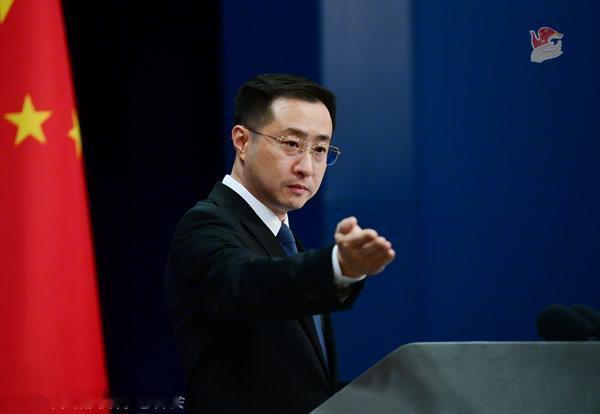 炸锅！美国想拦都拦不住！中俄联手警告，日本再折腾就动手！俄罗斯外长拉夫罗夫