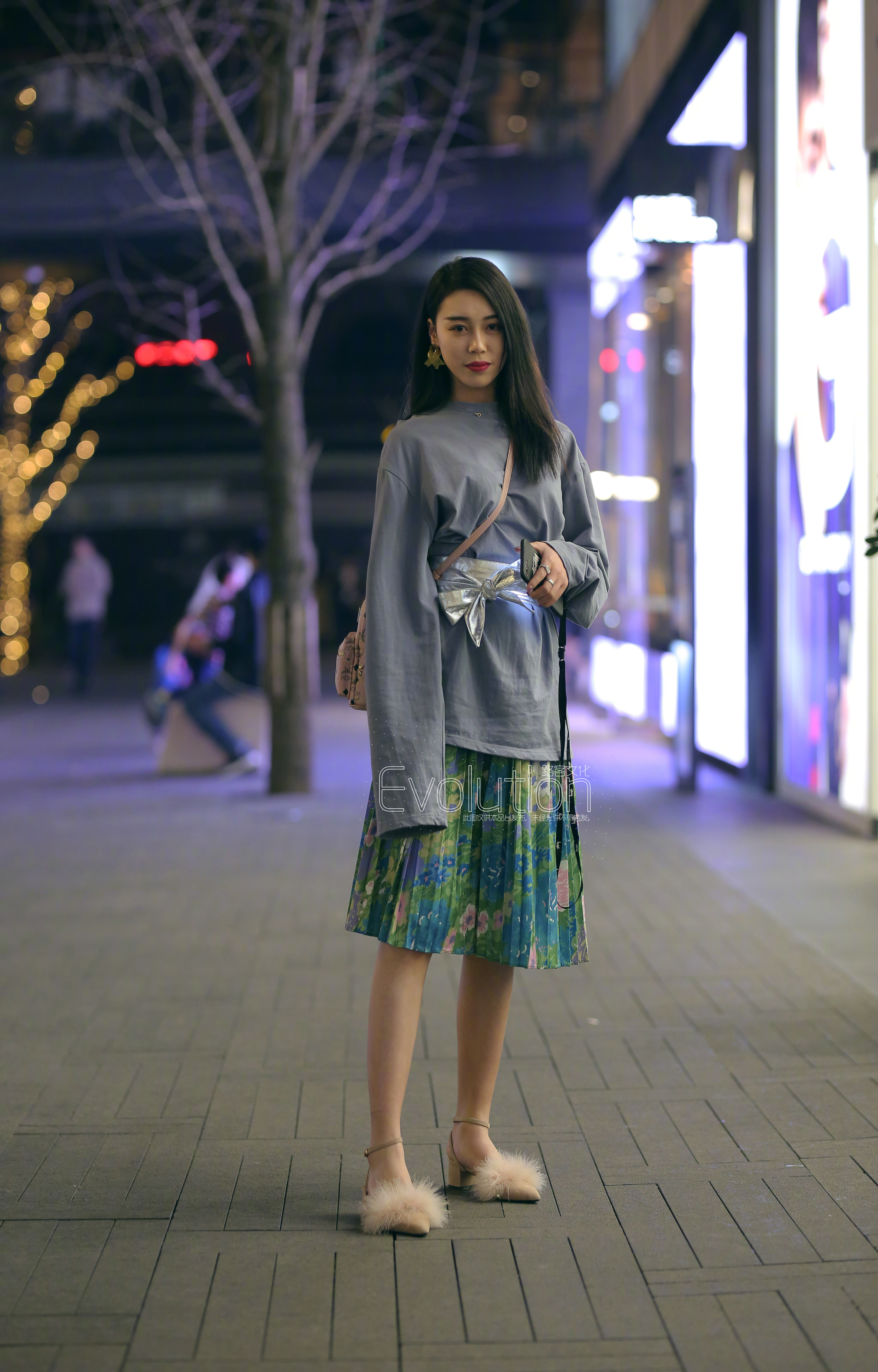 腰带毛毛鞋这些细节好看小姐姐会穿​​​