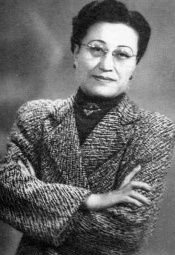 1961年，周总理在西花厅会见了蒋介石的前妻陈洁如，怎料到对方开口第一句话，就是