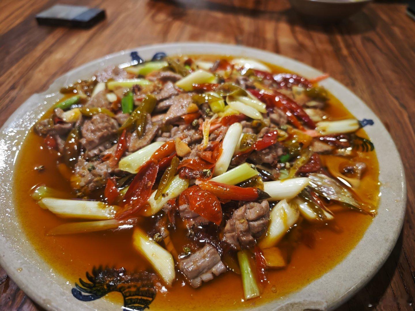 网友提醒我，别吃这么油腻，对身体不好。​​​