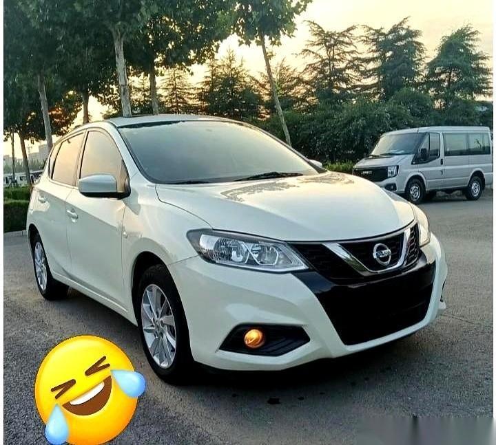 结婚13年，婆婆每年给我四万。今年，又多给了四万，让我去买车。外人听了，都觉