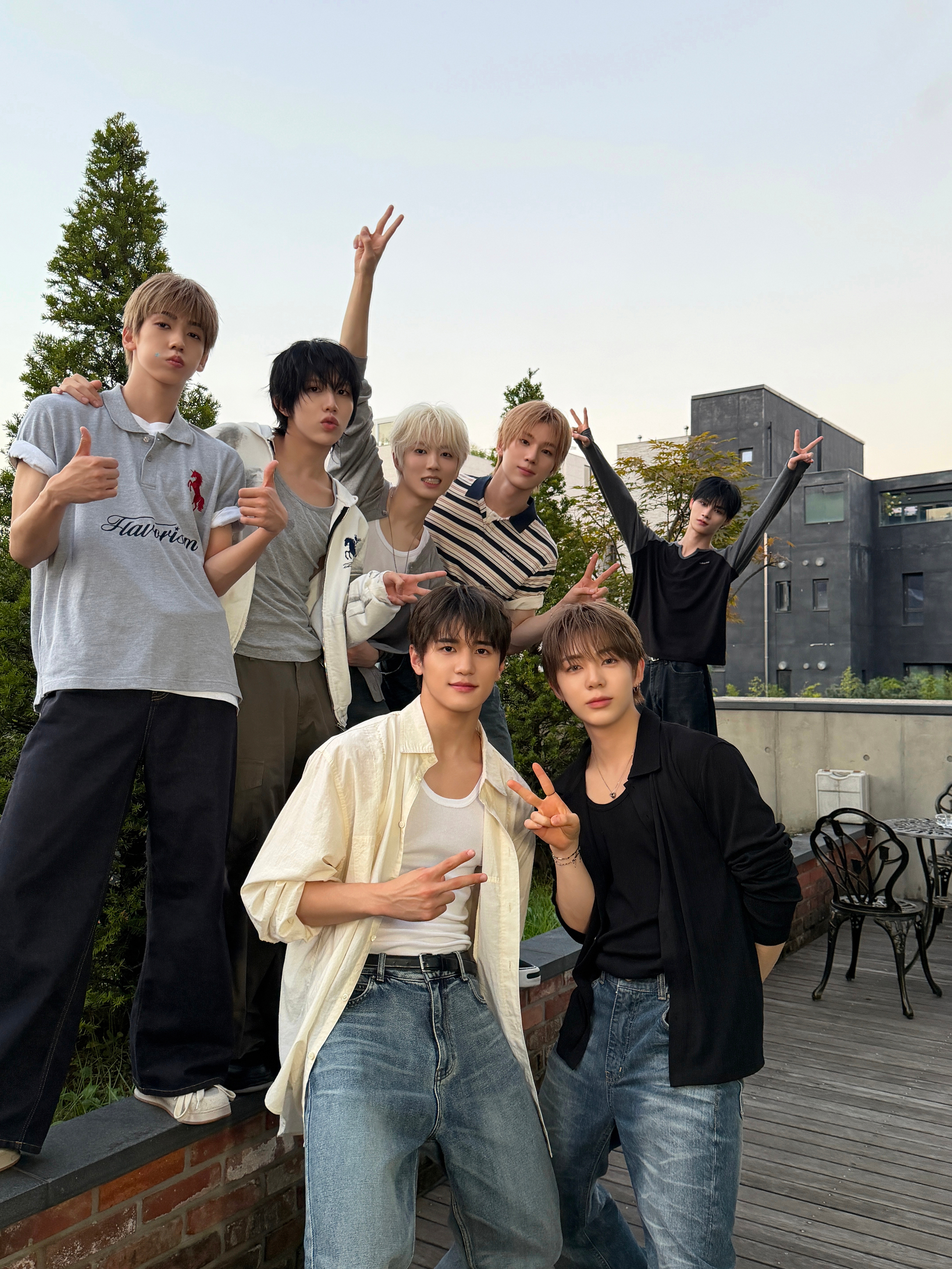 [📷]今日8TURN_260806像夏日天空一样美好的一天，因为见到了TUR