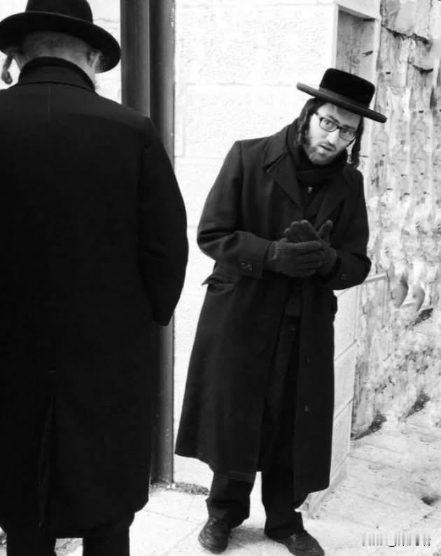 犹太人被屠杀过近400次，为什么全世界都容不下犹太人？1833年，26岁的马克思