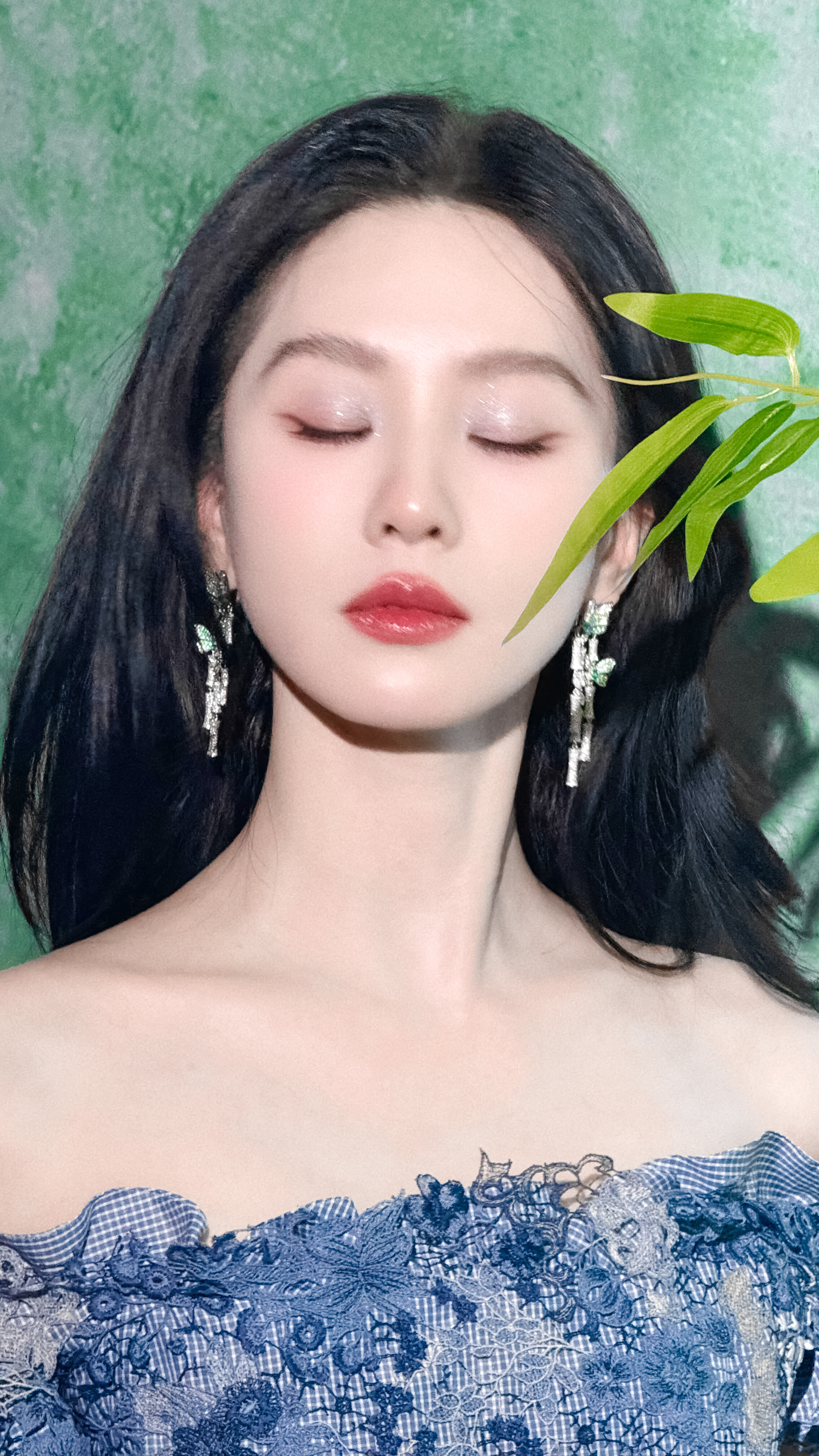 明媚的大小姐​​​