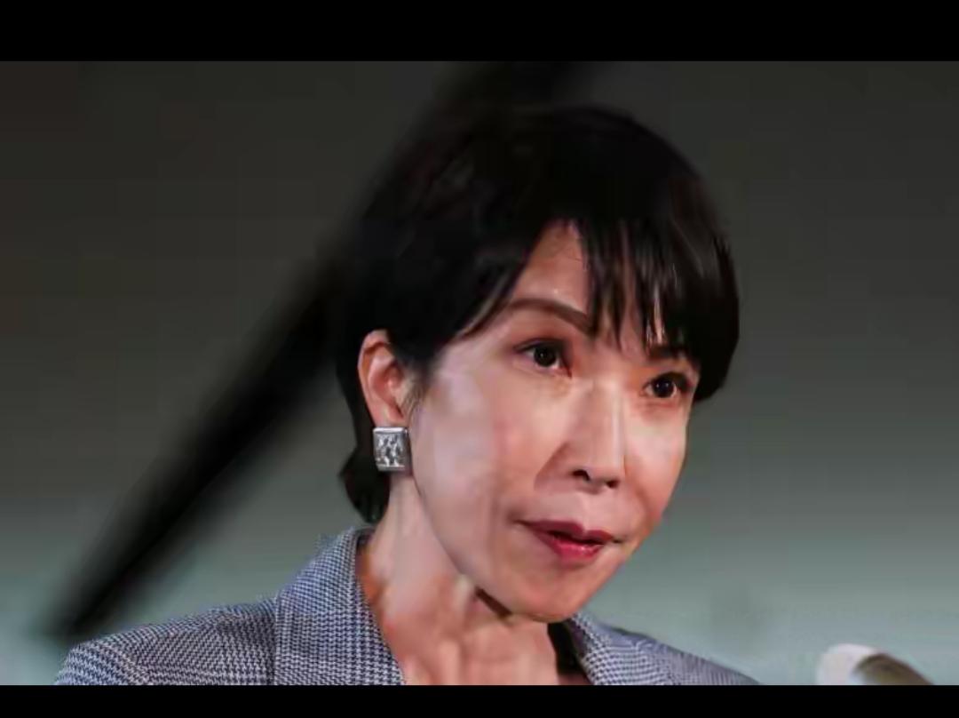 上任45天就内外爆雷！高市早苗这哪是当首相，分明是在给自己挖“短命”陷阱！