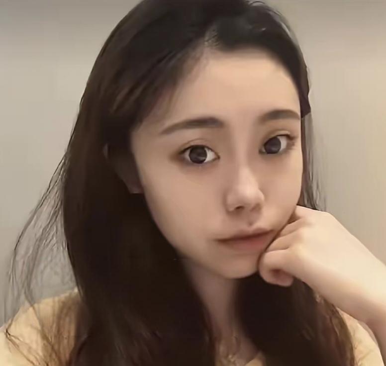 太揪心了！哈尔滨24岁女主播王然，本来只是计划去泰国旅游，没想到落入圈套，被人绑