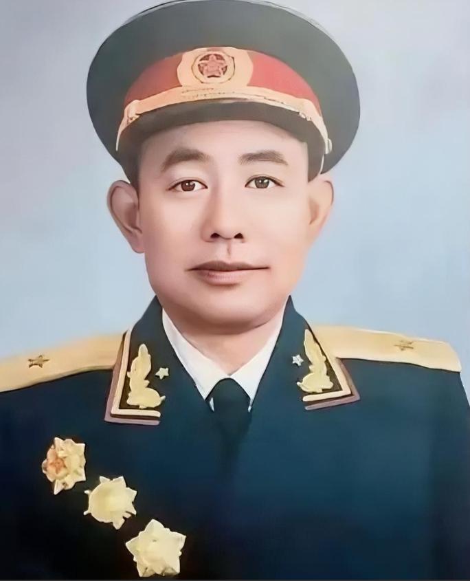 1951年，志愿军师长黄朝天违抗军令，率9000残兵掉头杀向3万美军，13天后李