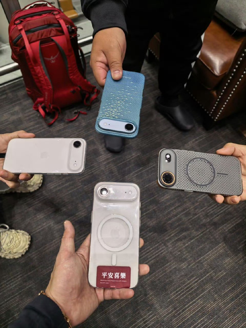 汽车博主，竟然用轻薄的iPhoneAir，而不是满配的iPhone17Pr