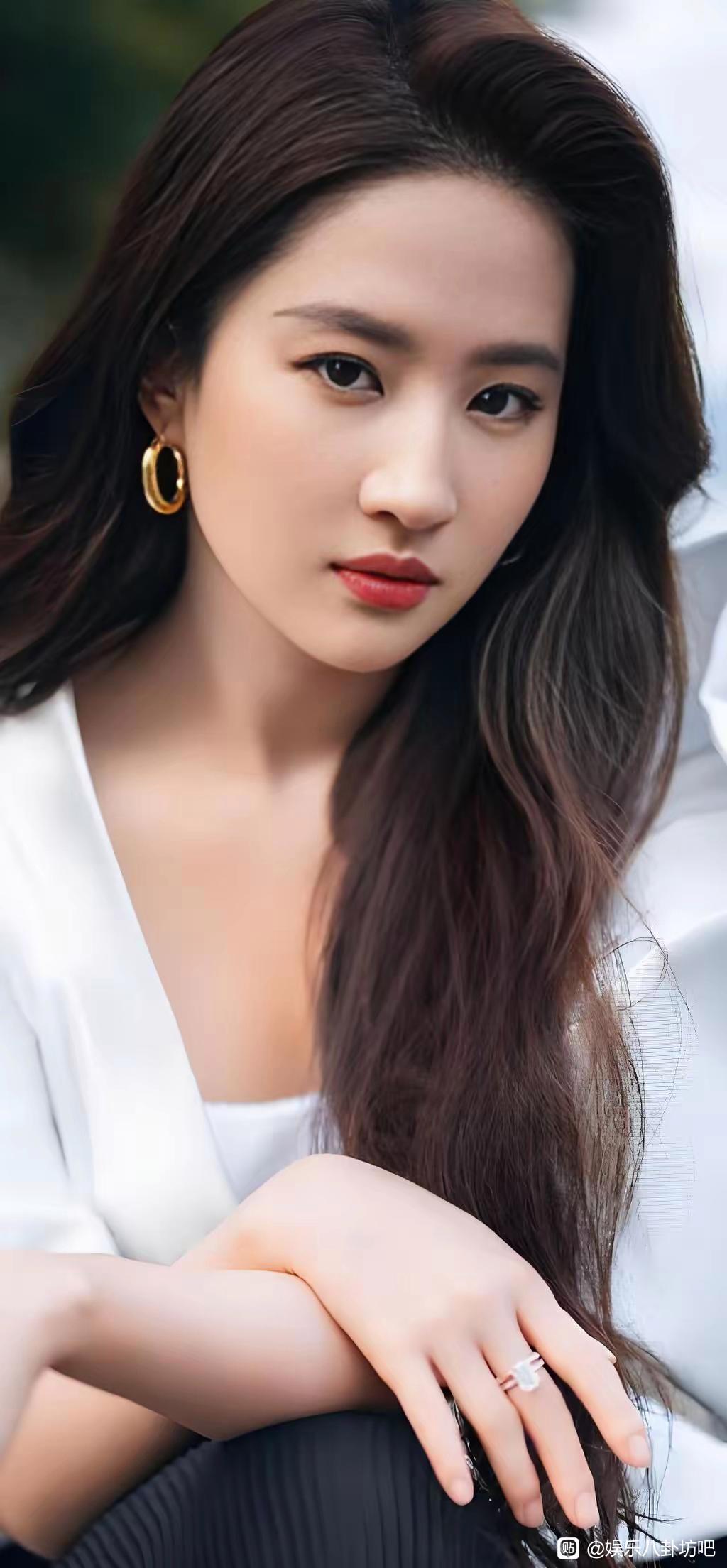 说真的，刘亦菲这辈子大概率就跟单身杠上了。不是没人追，是她压根不想折腾了。大