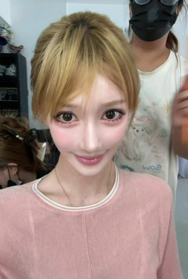 嘿嘿🐰​​​
