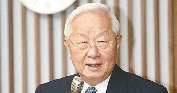 台积电创始人张忠谋在《纽约时报》采访时说：美国要是联合荷兰、日本、韩国和中国台湾