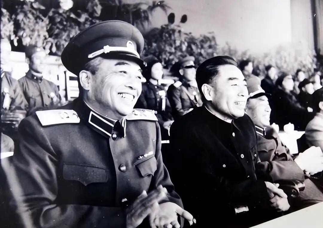 彭德怀独门绝技：徐粟刘都不会，也无人注意，抗美援朝才大白于天下。抗日战争爆发，