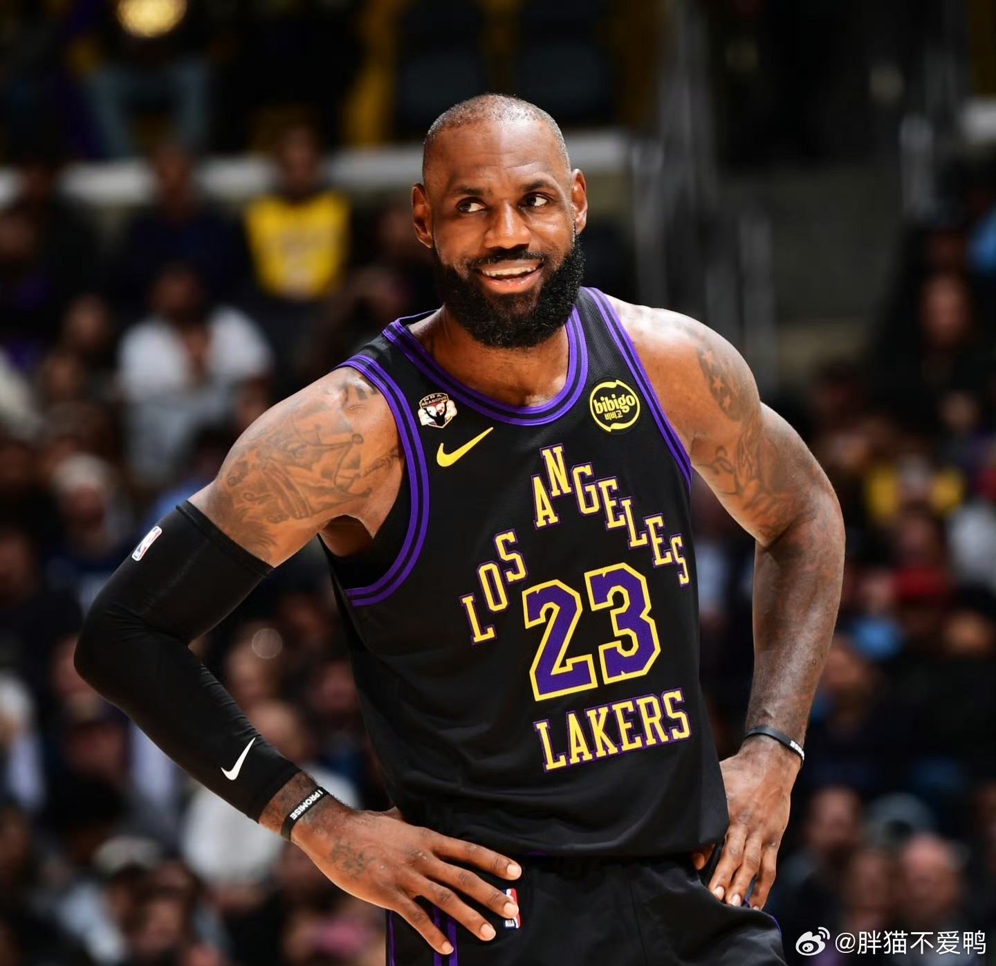 湖人最新伤病名单出炉！首先今日对阵国王的伤病名单中只有詹姆斯一人！他因为左脚关节