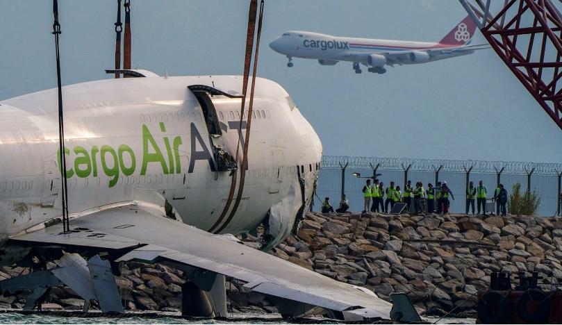 土耳其ACT航空公司运营的波音747货运飞机偏离跑道坠入大海后,其主要残骸已26