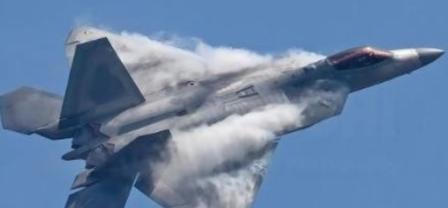 美军一直搞不明白，为啥自己的主力战机F-35刚从日本基地起飞，飞行不到200公里