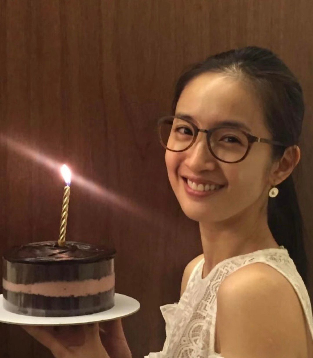 产后女明星集体逆生长了哇！产后女明星集体逆生长～果然还得是女明星恢复的还是快！这