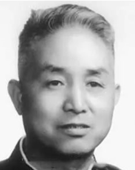 1942年，鬼子捆住赵培宪的双手，把他押到训练场给新兵当活靶。谁知他接下来的一个