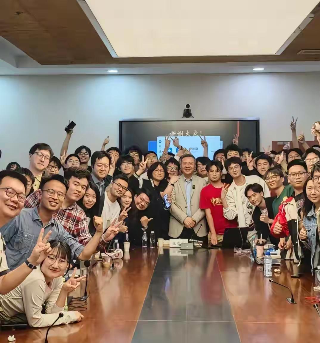 从这张照片，你看到了什么？