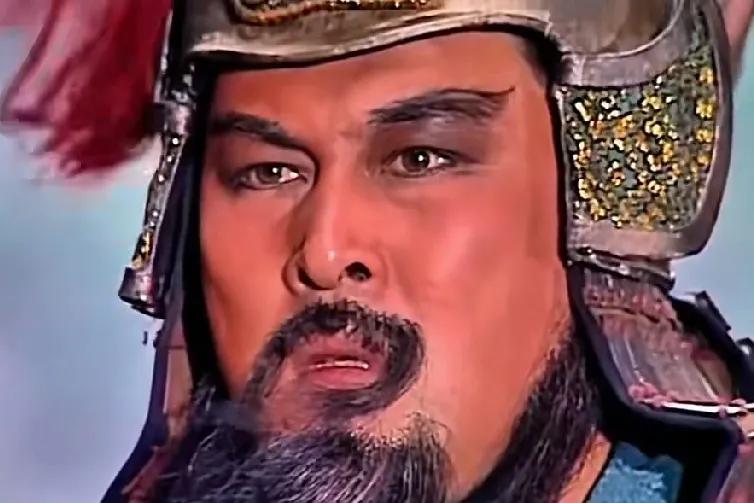 《三国演义》最贵的六个字，是哪六个字？关羽被围困在徐州下邳城外的土山上，张辽怀