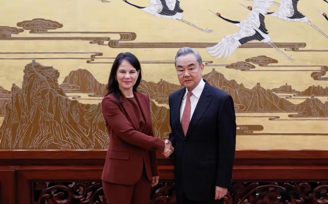 贝尔伯克北京发文，西方多边主义露了怯德国前外长、联大主席贝尔伯克4月29日